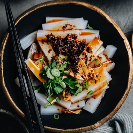 Mung Bean Curd with Chili Oil Sauce