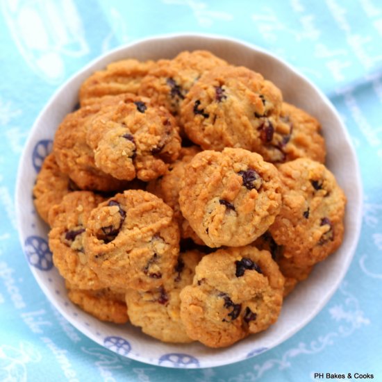 Crunchy Cranberry Butter Cookies