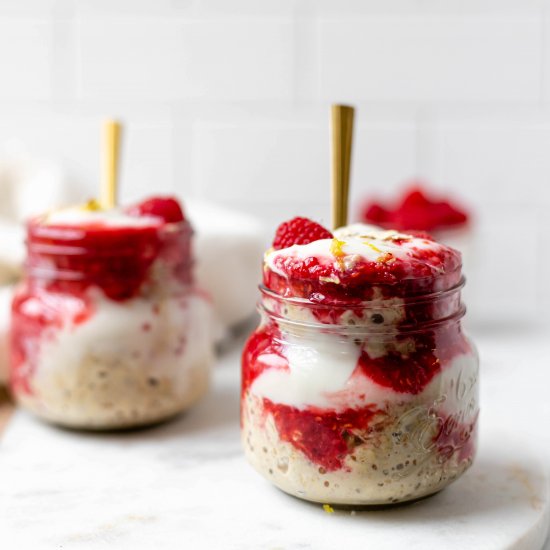 Raspberry Overnight Oats