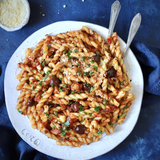 Cauliflower Pasta Puttanesca