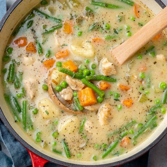 CHICKEN GNOCCHI SOUP