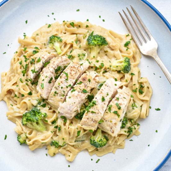 Instant Pot Fettuccine Alfredo