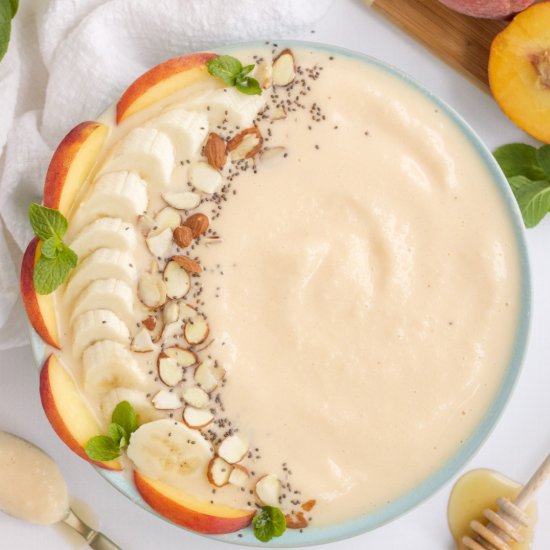 Peach Smoothie Bowl