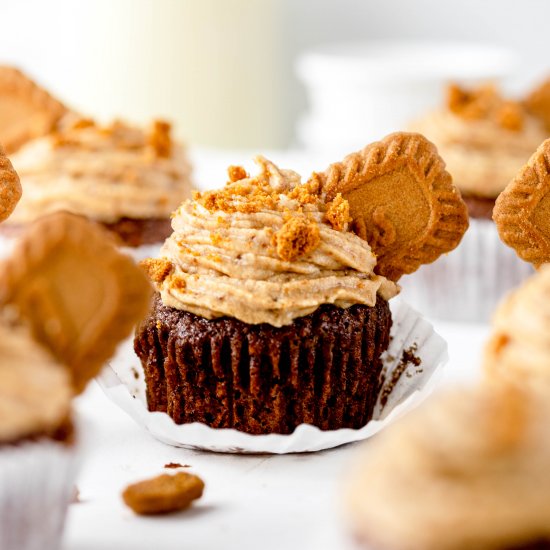 Chocolate cupcakes&biscoff frosting