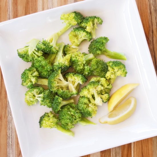 Easy Microwave Broccoli