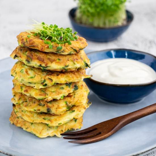 Quick courgette fritters