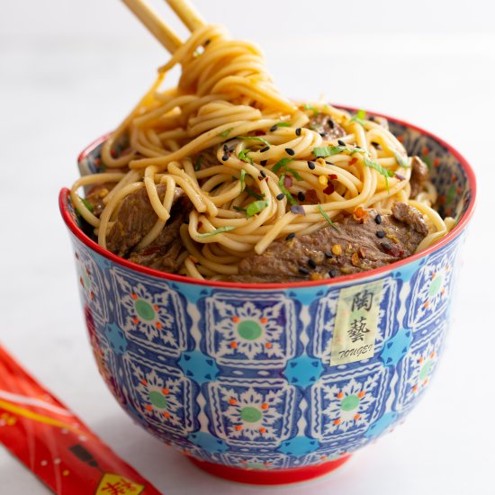 Easy Asian Noodles & Steak