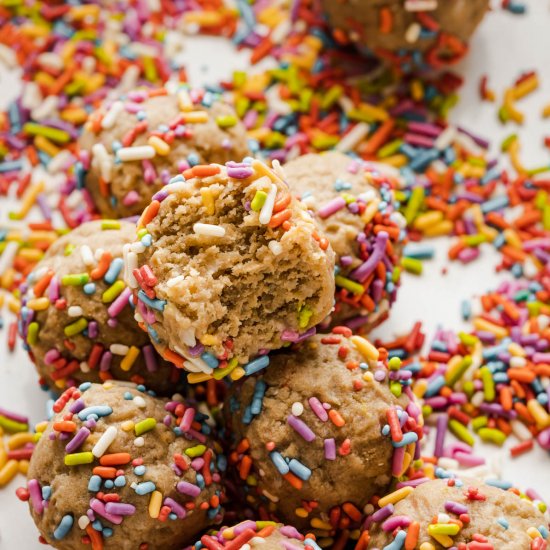 Vegan Vanilla Protein Balls