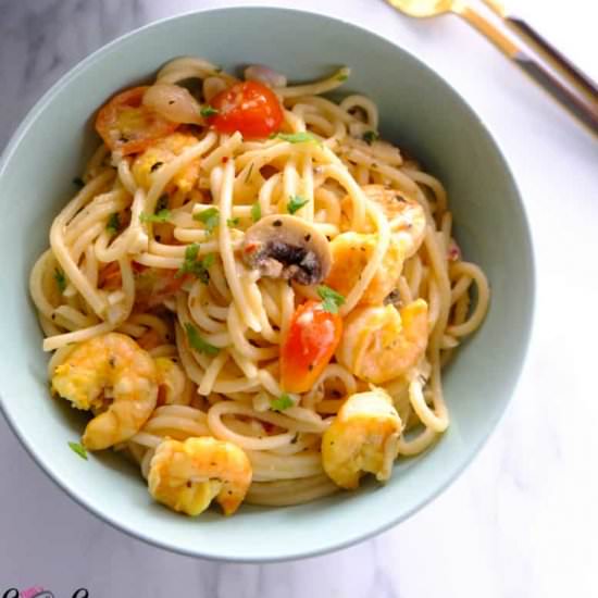 20 MINS CREAMY TUSCAN SHRIMP PASTA