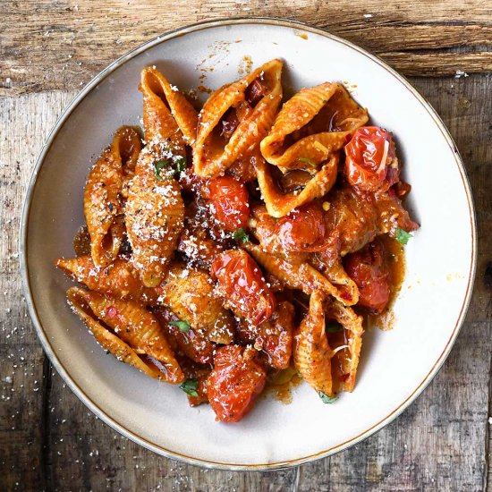 Smoky Bacon Tomato Sauce Pasta