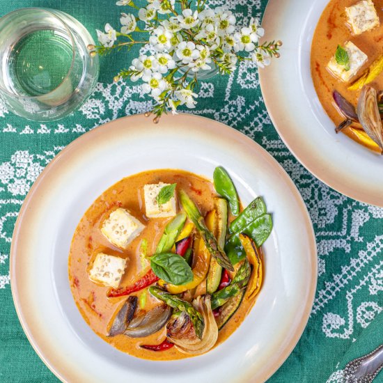 red coconut curry