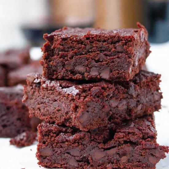 Fudgy, Healthy Red Wine Brownies