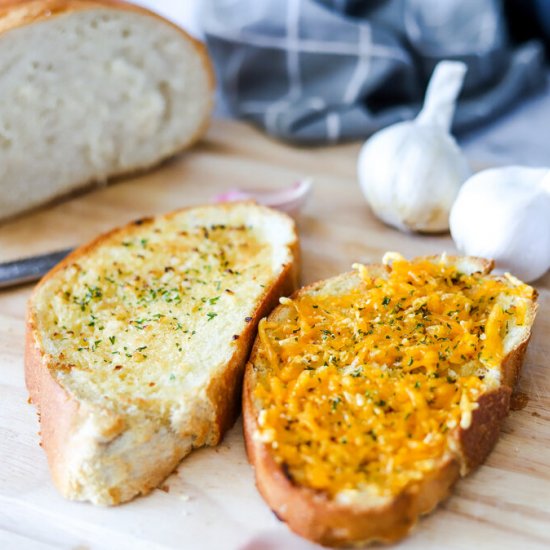 Easy Air Fryer Garlic Bread