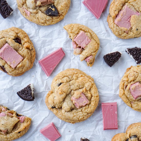 Ruby Chocolate Chunk Oreo Cookies