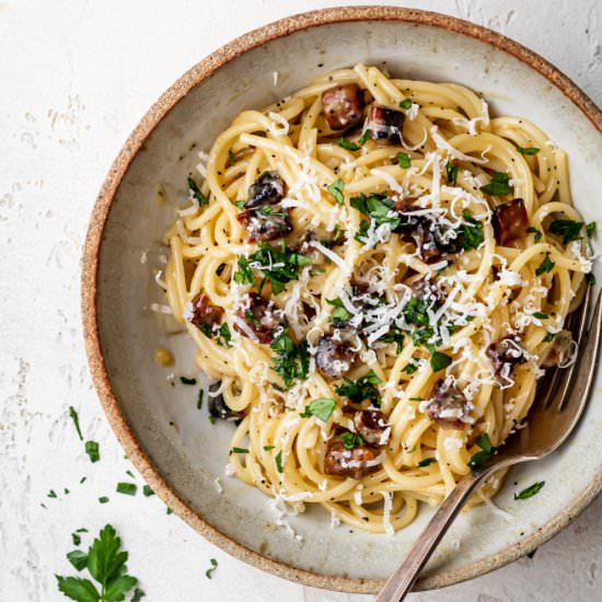 Chinese Sausage Spaghetti