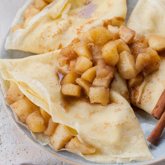 apple crepes