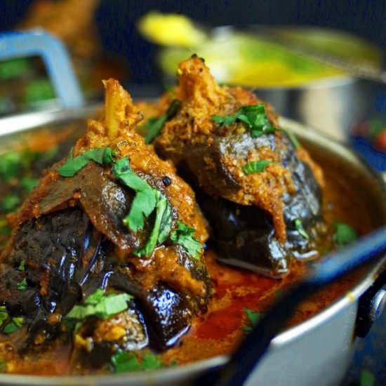 Vegan Stuffed Eggplant Curry