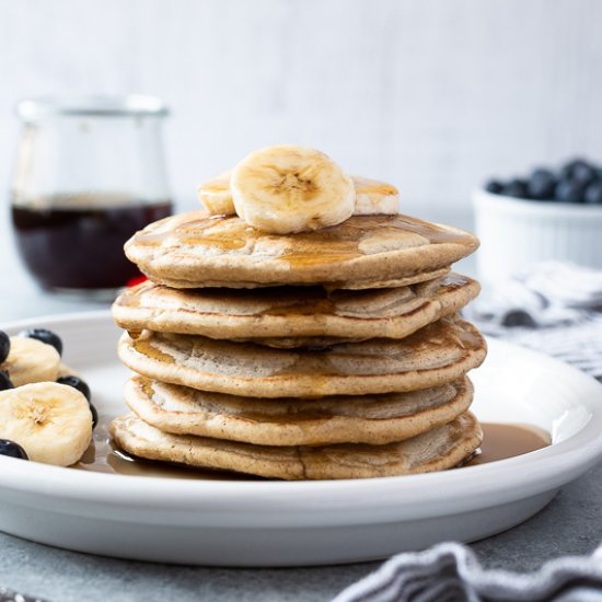 Fluffy Oat Flour Pancakes