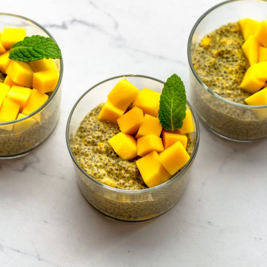 Mango Chia Pudding