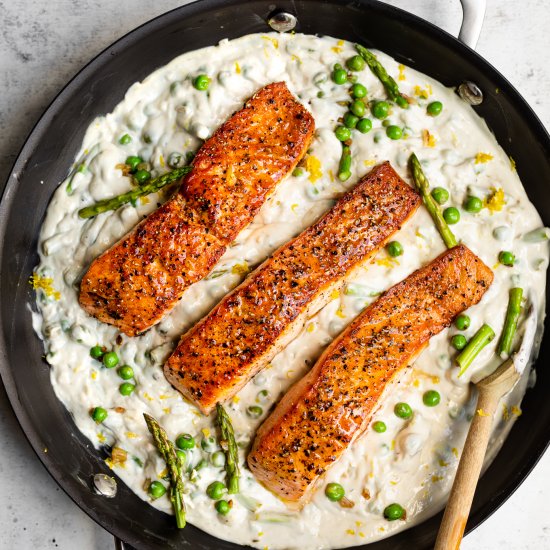 Whole30 Salmon with Vegan Cream