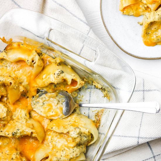 Chicken & Broccoli Stuffed Shells