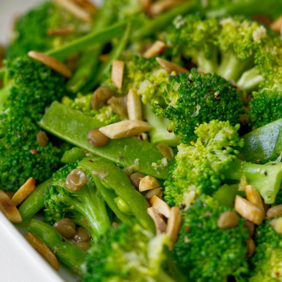 Vegan Broccoli Salad