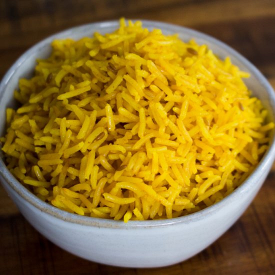 Simple & Flavorful Yellow Rice