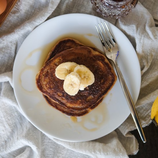 Whole Wheat Buttermilk Pancakes