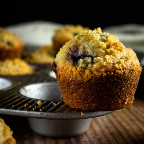 Easy Blueberry Streusel Muffins