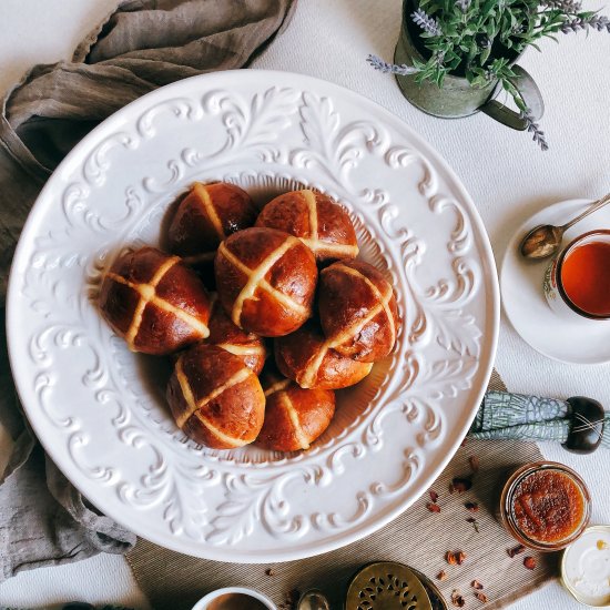 Soft and fragrant hot cross buns