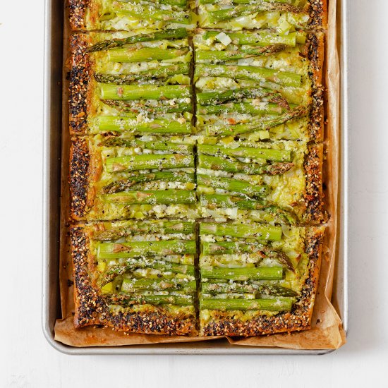 ASPARAGUS TART WITH PESTO