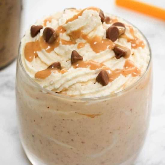 EASY PEANUT BUTTER MILKSHAKE