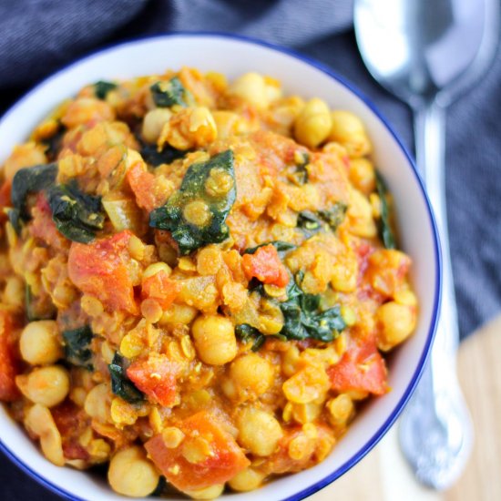 Easy Red Lentil and Chickpea Curry