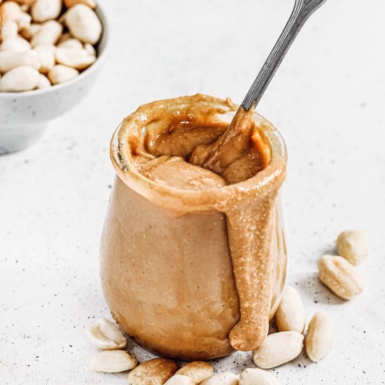 Homemade peanut butter