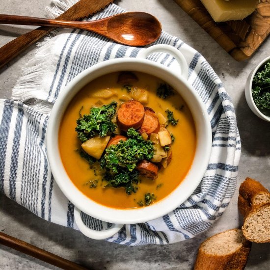 Smoked Sausage, Kale & Potato Soup