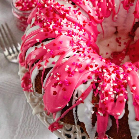 Swirl Valentine’s Day Cake