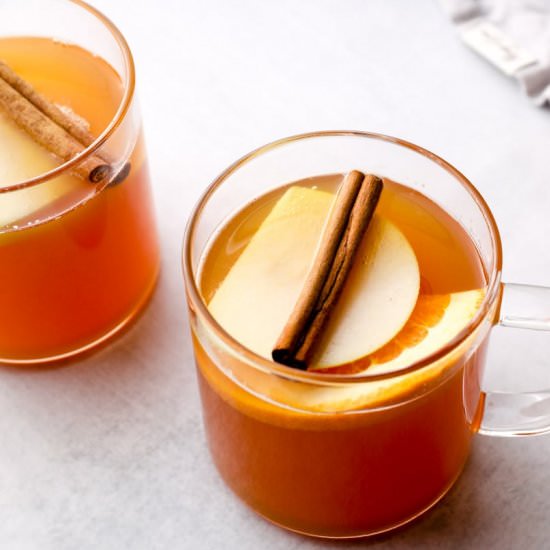 Hot Spiced Apple Cider