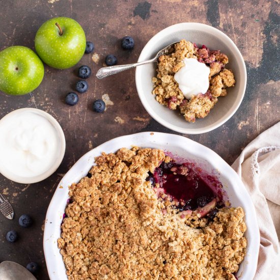 Apple and Blueberry Crumble