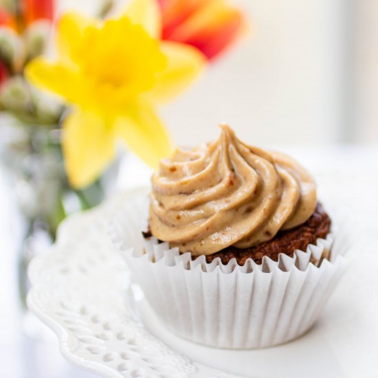 Vegan Carrot Cake Cupcakes