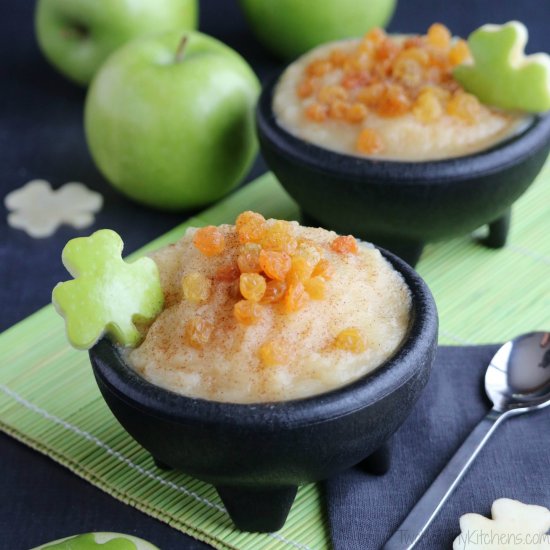 St. Patrick’s Day Applesauce Snack