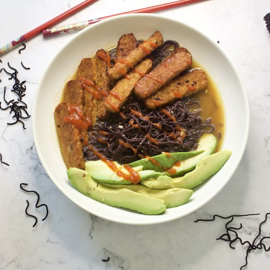 Miso Ramen with Sriracha Tempeh