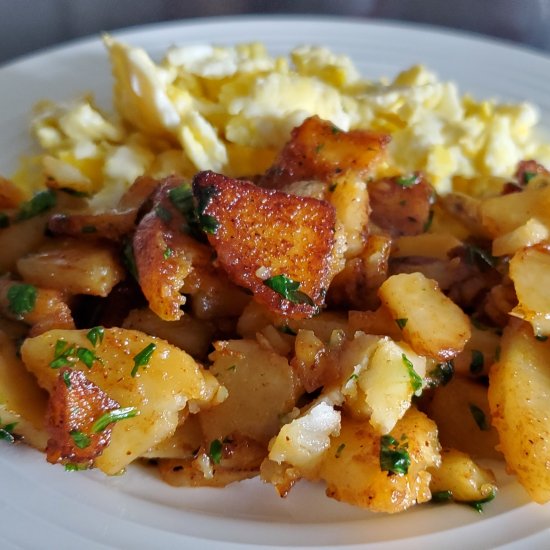 Crispy Pan Fried Breakfast Potatoes