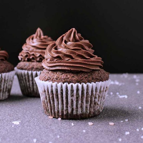 Keto Chocolate Cupcakes