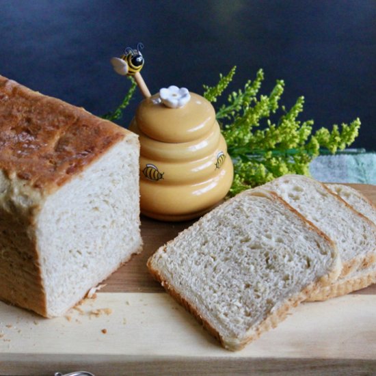 Honey-Oat Pain de Mie