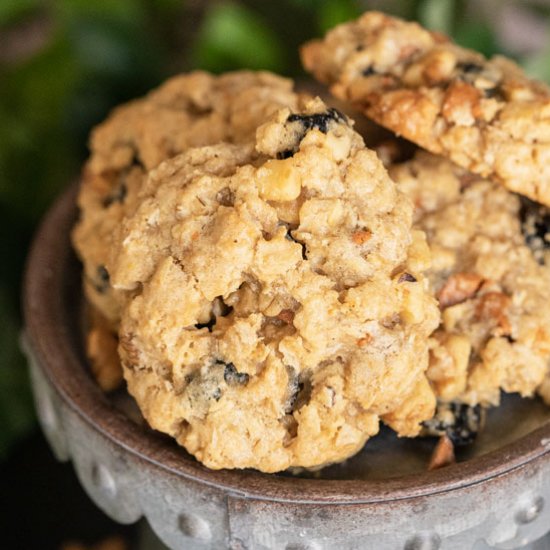 Blueberry, Cinnamon & Walnut Cookie