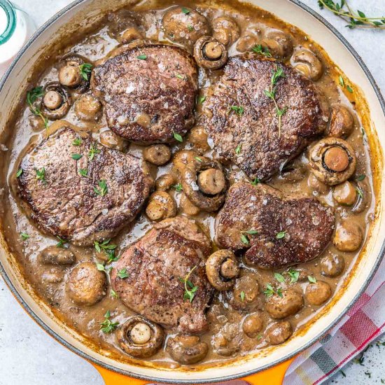 FILLET STEAK WITH MUSHROOM SAUCE