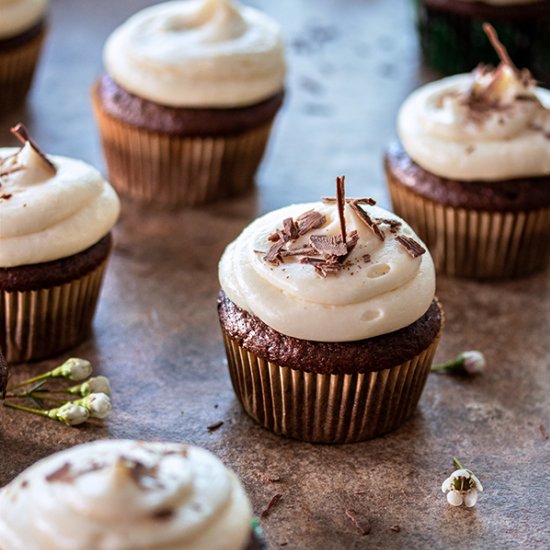 Baileys Devil’s Food Cupcakes