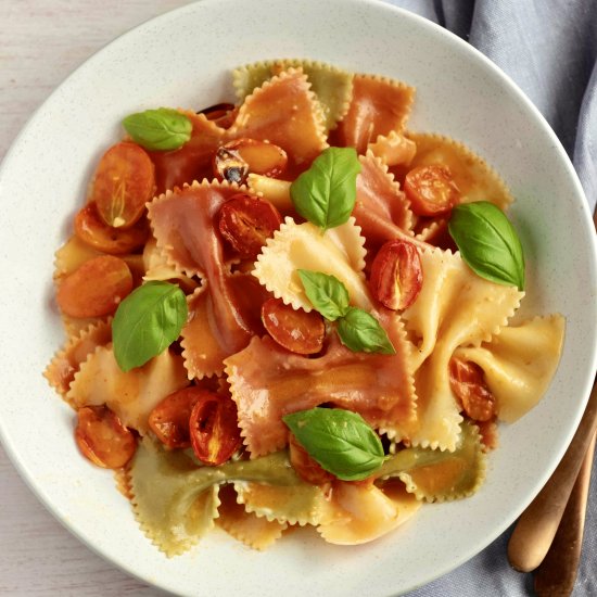 Easy Roasted Tomato Cheesy Pasta