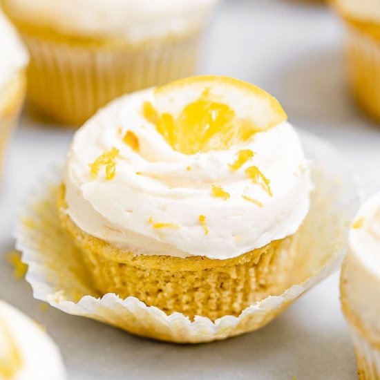 Vegan Lemon Cupcakes