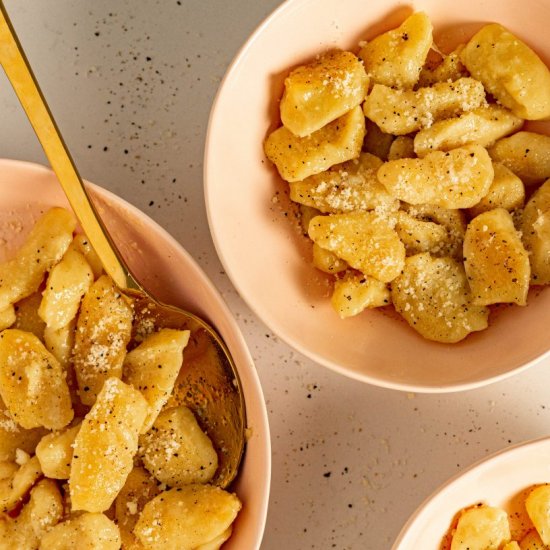 CACIO E PEPE GNOCCHI